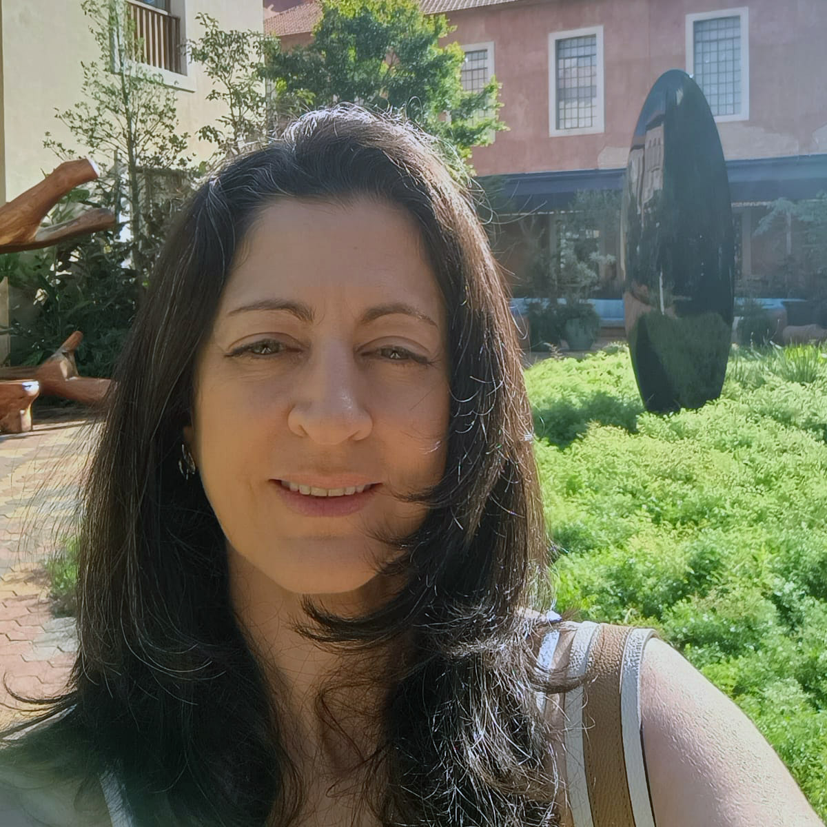 Sobre Gabriela Stoppa Sobre Gabriela Stoppa